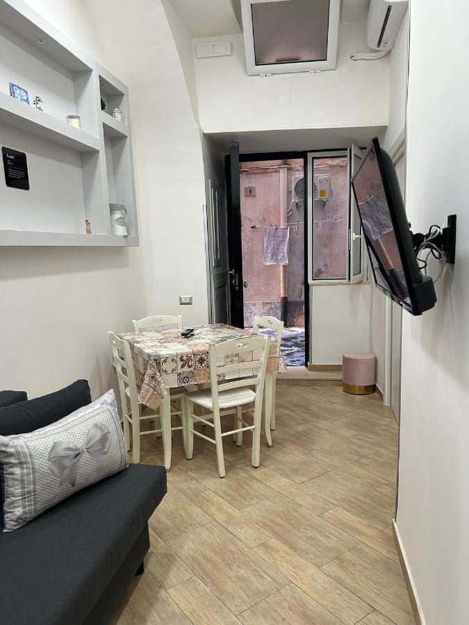 Appartement House Gio Gio' à Naples Extérieur photo